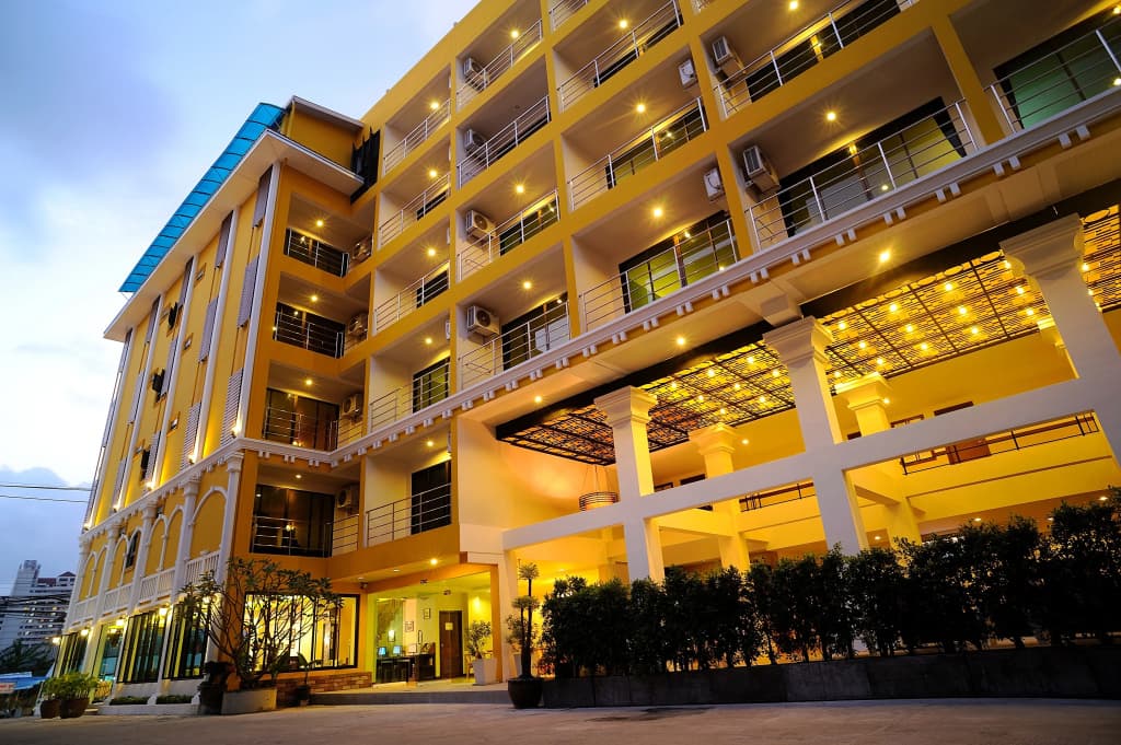 Ansino Bukit Hotel - photo 1