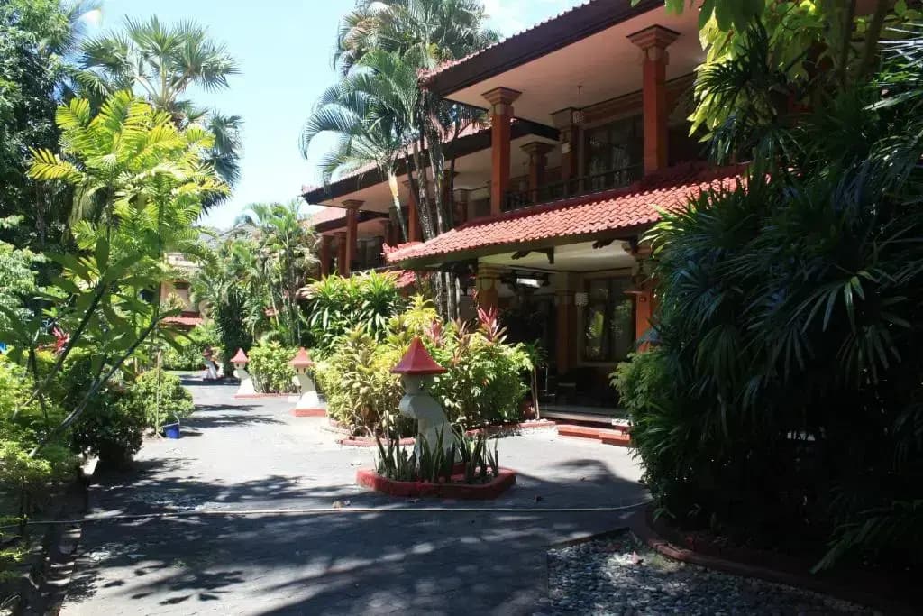 Puri Naga Beachfront Cottages - photo 20