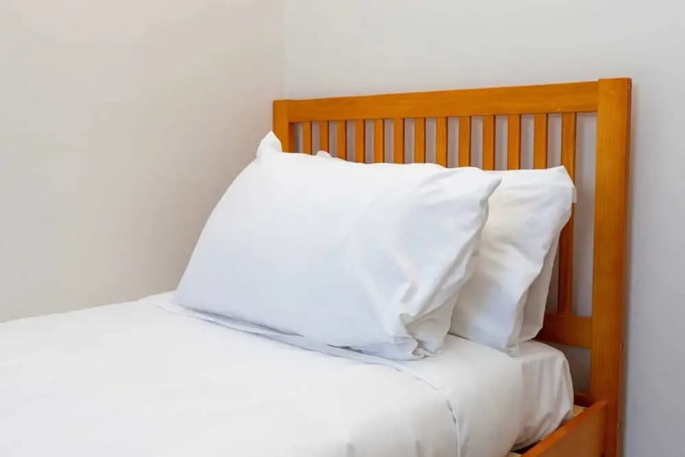 Spacious 2BD Flat By Regents Park & Camden Town! - photo 4