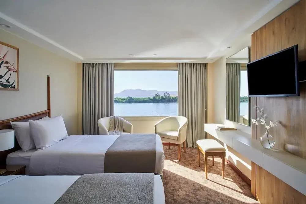 Mövenpick MS Royal Lotus - photo 4