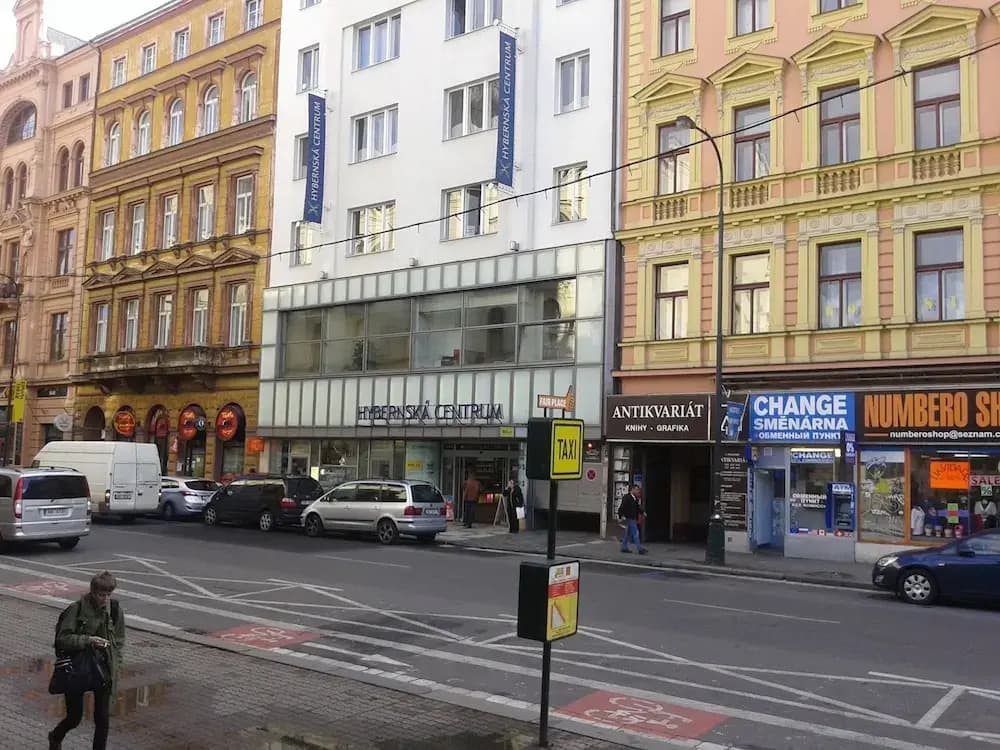 Hybernska - main photo