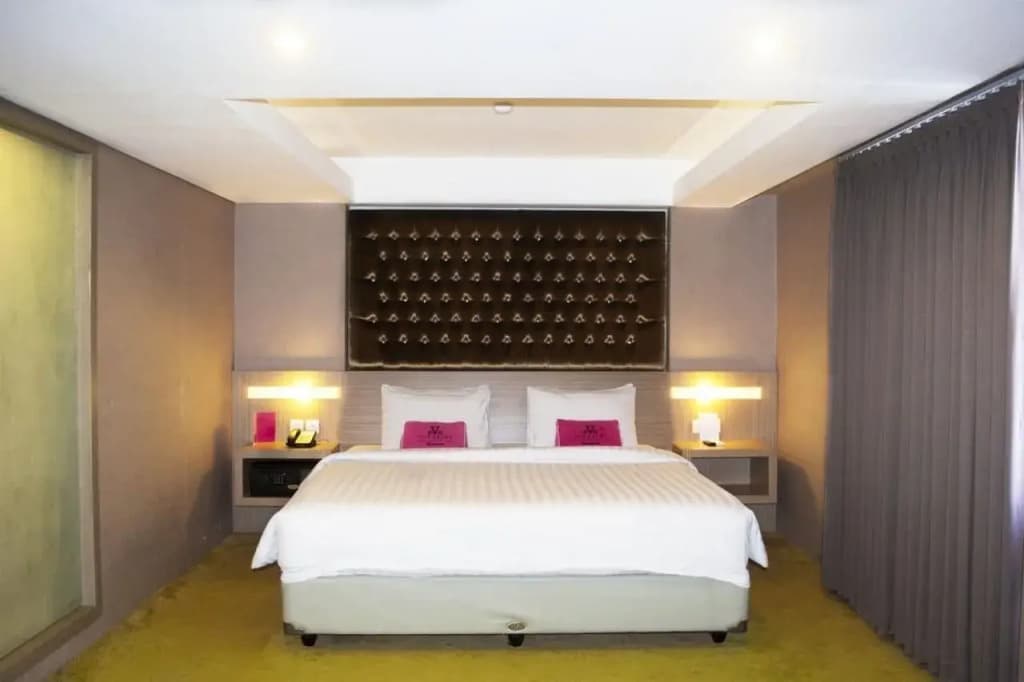The Vasini Hotel - photo 7