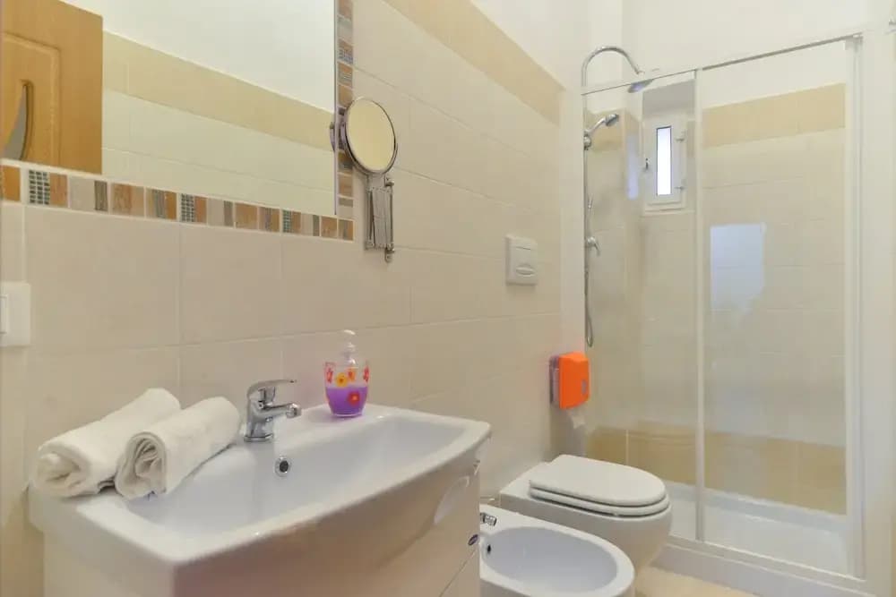 B&T Rooms Trani - photo 9