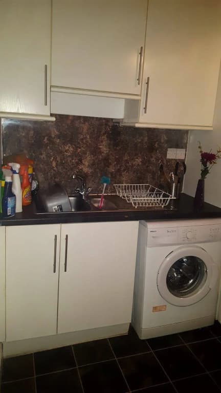 Tony Asga Apartments - Coady Apartment - photo 14