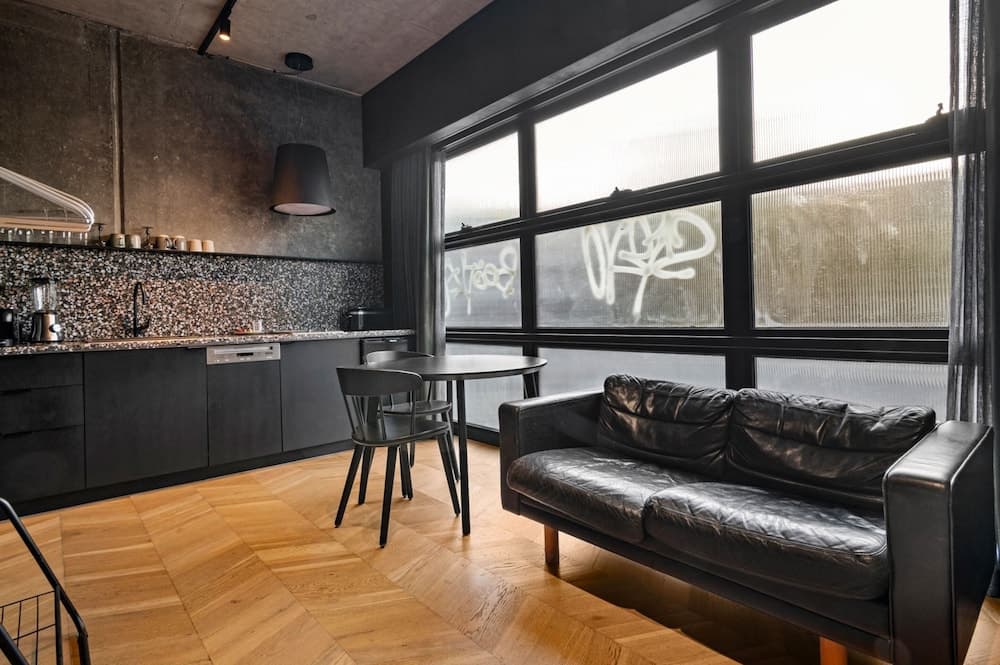 Stylish Studio Stay in Central Fitzroy - photo 8