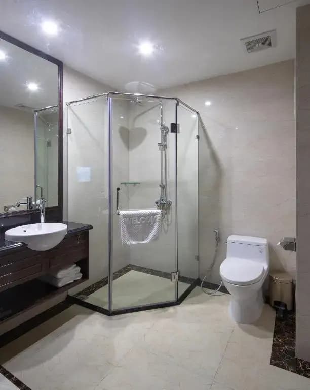 Dragon Legend Hotel - photo 10