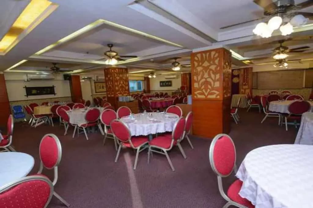 OYO 597 Winner Hotel - photo 22