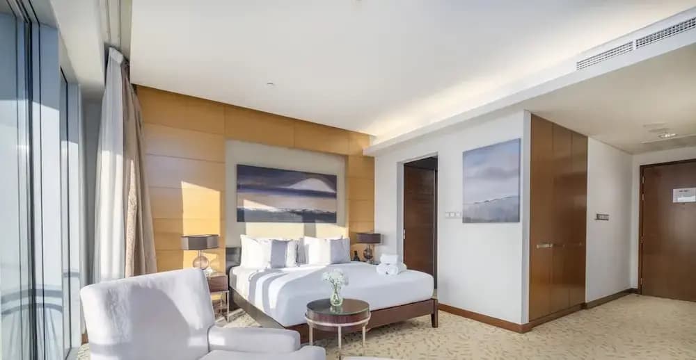 LUX  The EMAAR Fashion Avenue Studio 2 - photo 2