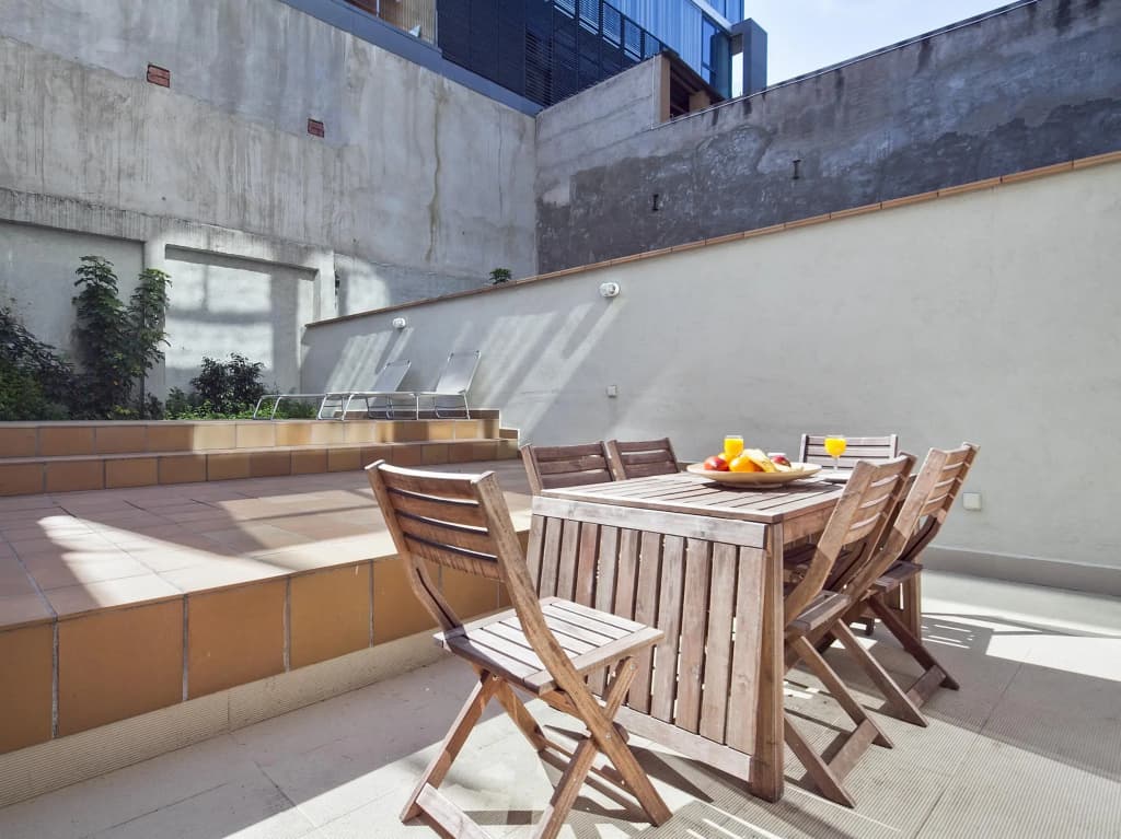 Inside Barcelona Apartments Sants - photo 16