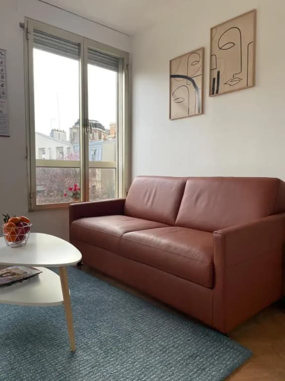 Sweet house in Paris - photo 2