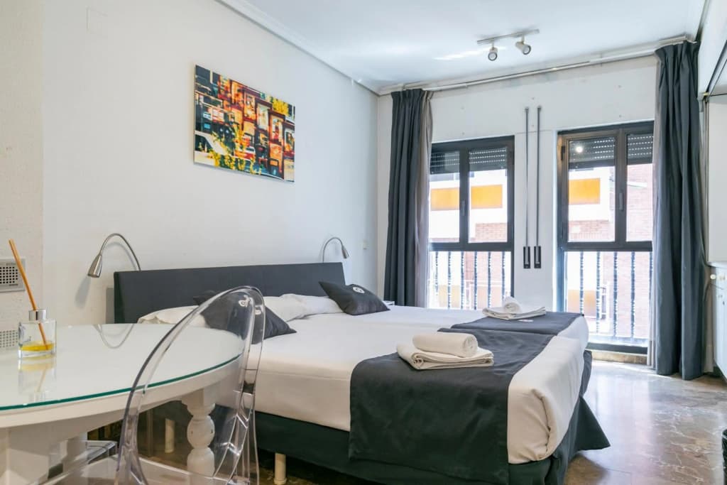 Quo Eraso Aparthotel - photo 44