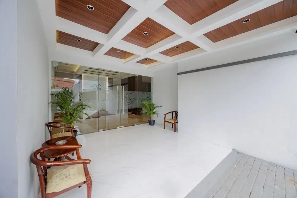 Urbanview Hotel Yampi TB Simatupang - photo 21