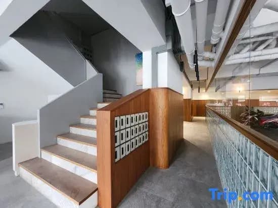 Q Space Sathorn - Narathiwas 18 - photo 8