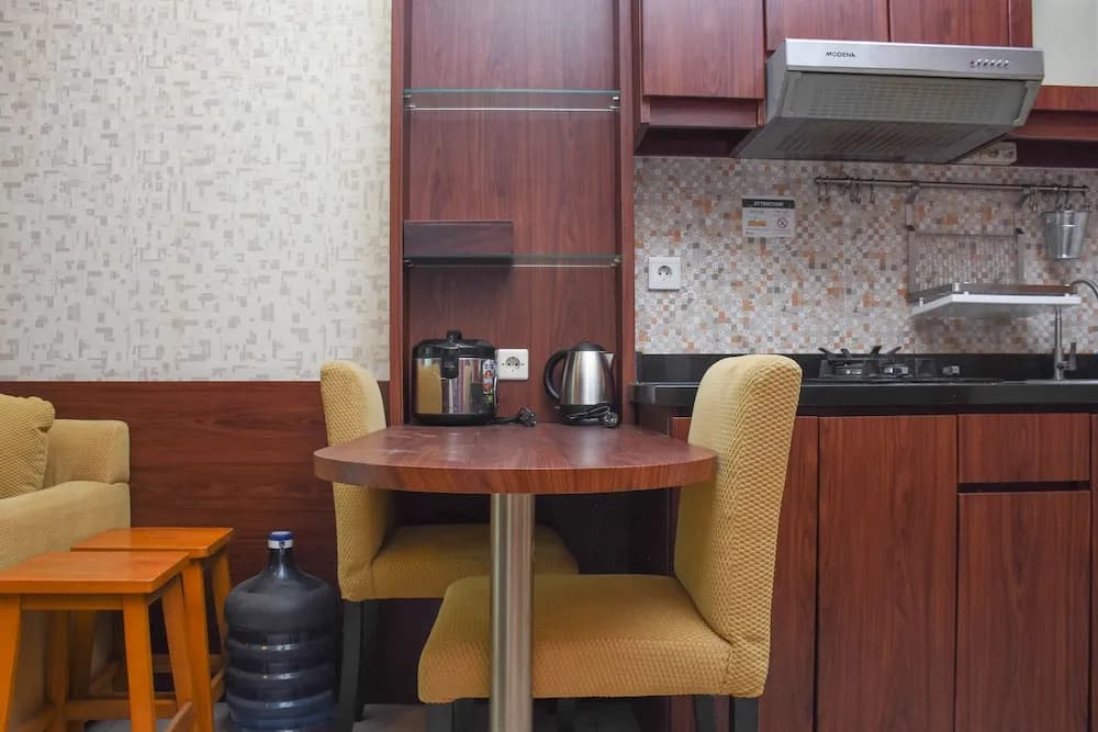 Great Location And Comfy 1Br Apartment At Woodland Park Residence - photo 14