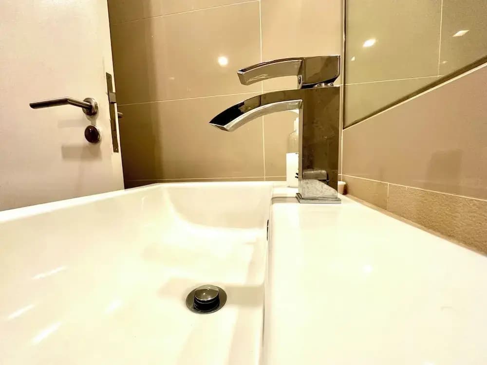 One Bukit Ceylon by Roomy - photo 22