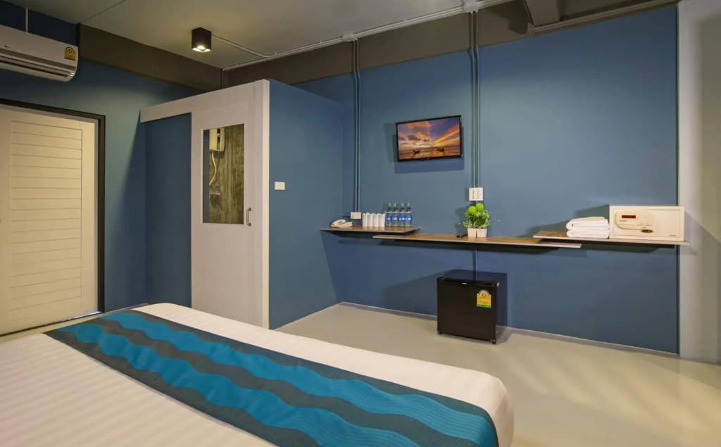 Amity Poshtel - Hostel - photo 4