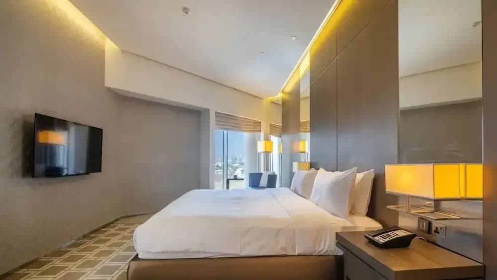 Luxury 1BR Apartment Close to Top Attractions - photo 10