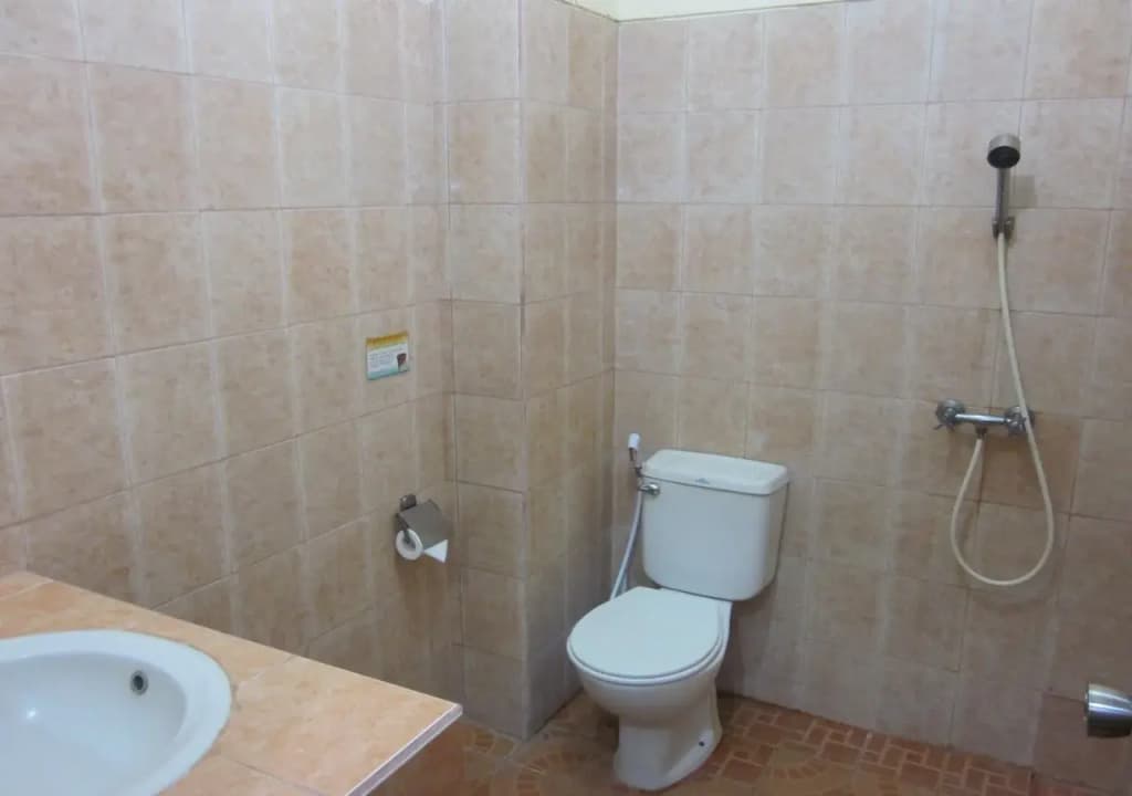 Secret Garden Inn - photo 11
