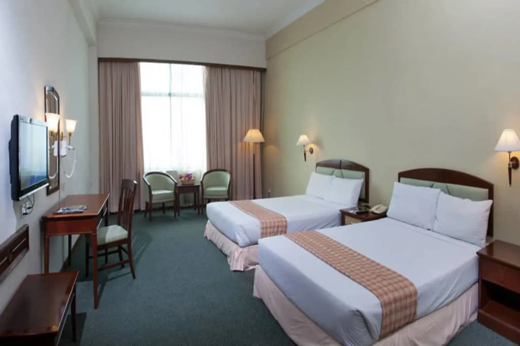 Summit Hotel Bukit Mertajam - photo 4