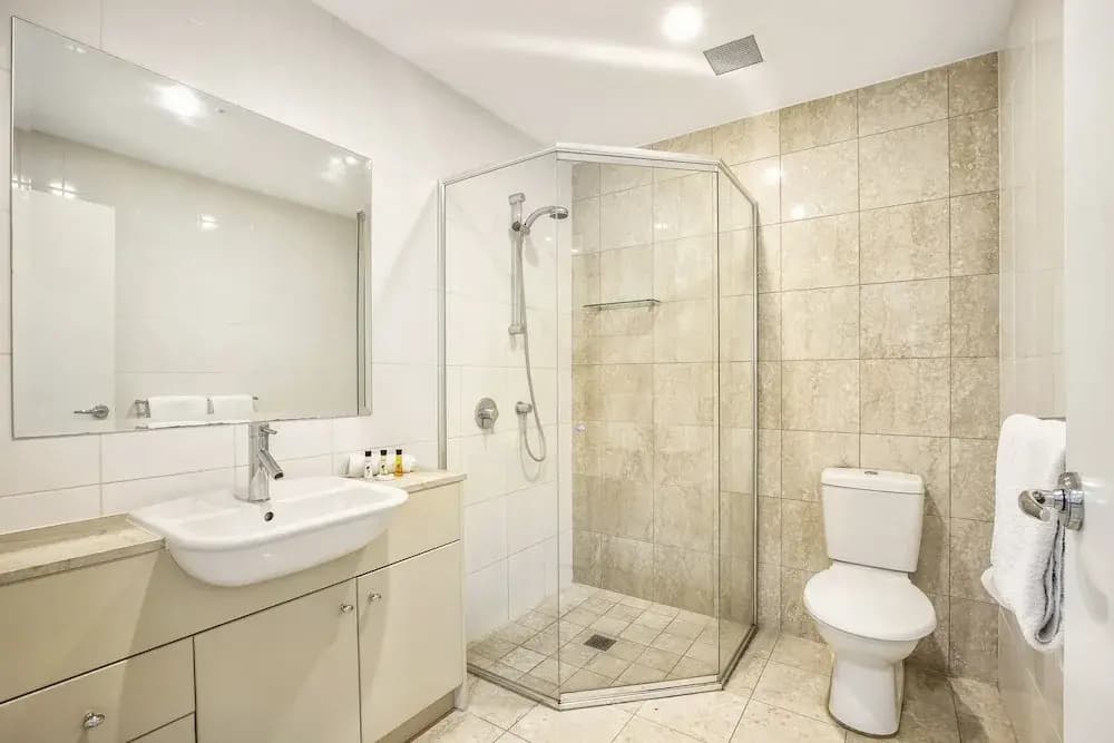 Pyrmont Harbour View Penthouse - photo 7