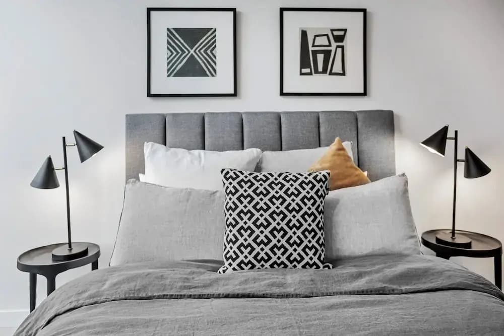 Luxuria Apartments - Collins House - photo 3