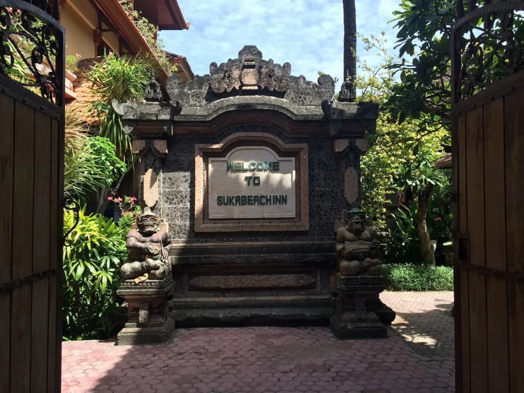 Suka Beach Inn - photo 1
