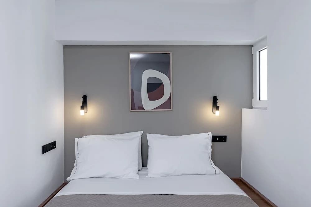 The Athenians Art Apartments - photo 42