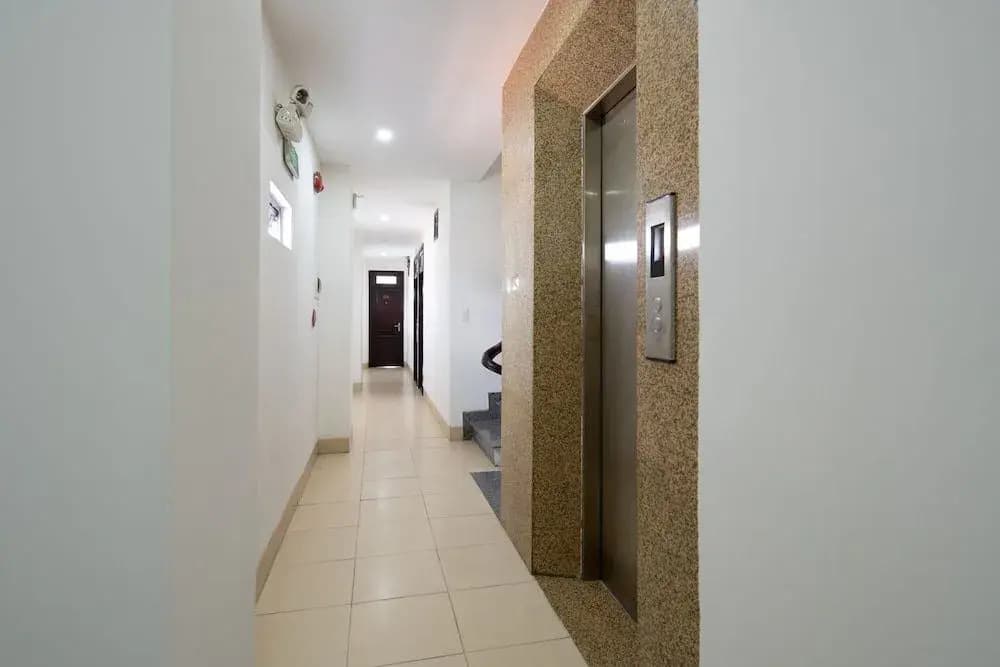 Lotus Rock Hotel - photo 13