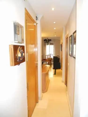 BOOKINGHAM ★Apartaments & Suites - photo 13