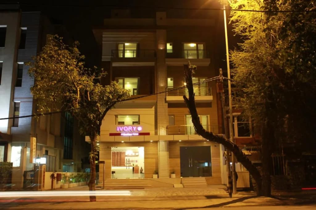 Hotel Ivory 32 - photo 1