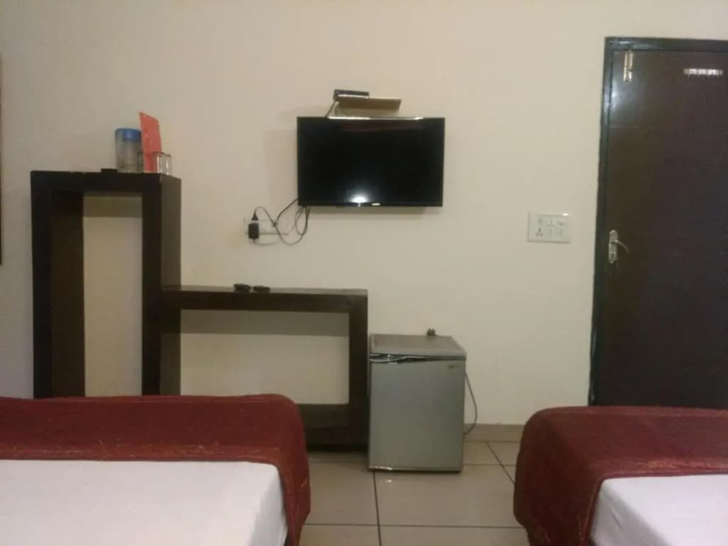 Sun Village - photo 2