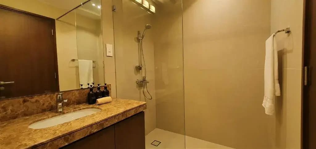 ONE Elegant Apartment in Muscat Bay 01 - photo 9