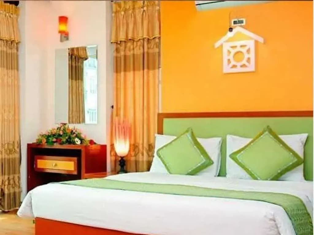 Van Mieu Hotel - photo 3