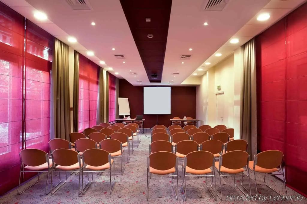 ibis Budapest Citysouth - photo 12