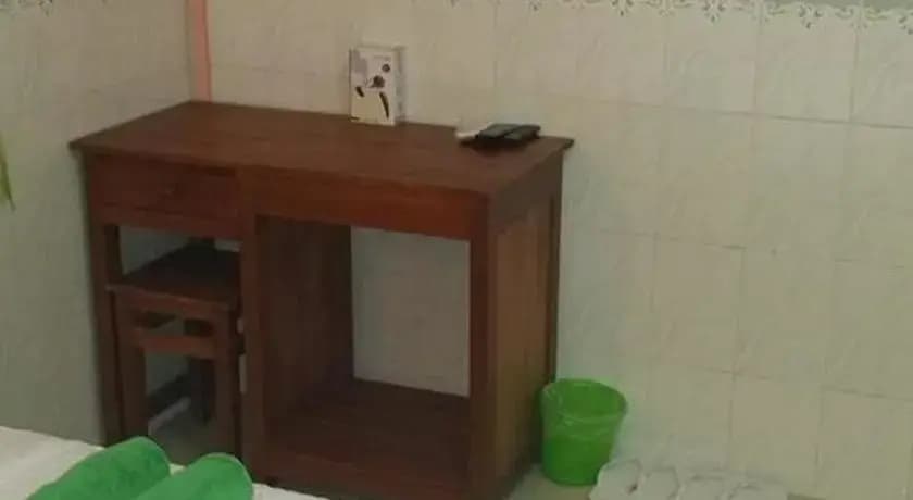 A Triple Five Restaurant Hotel - photo 3