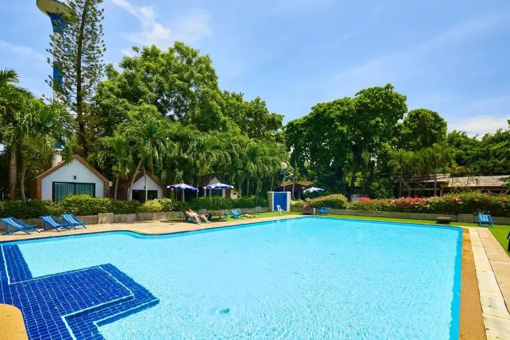 SUITE APARTMENT, 30's JOMTIEN BEACH - photo 13
