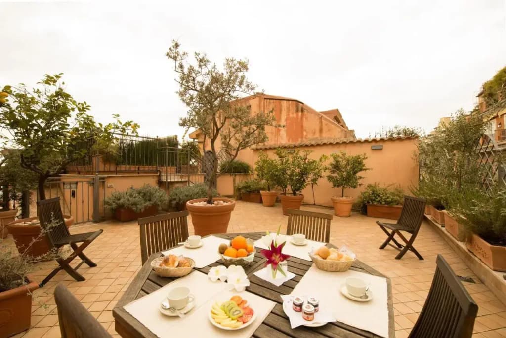 Hotel Gregoriana - photo 14