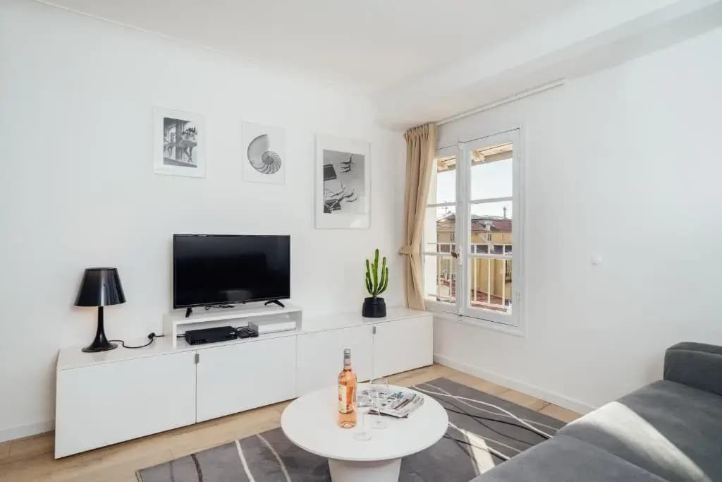 Oli's Flat Nice - photo 2
