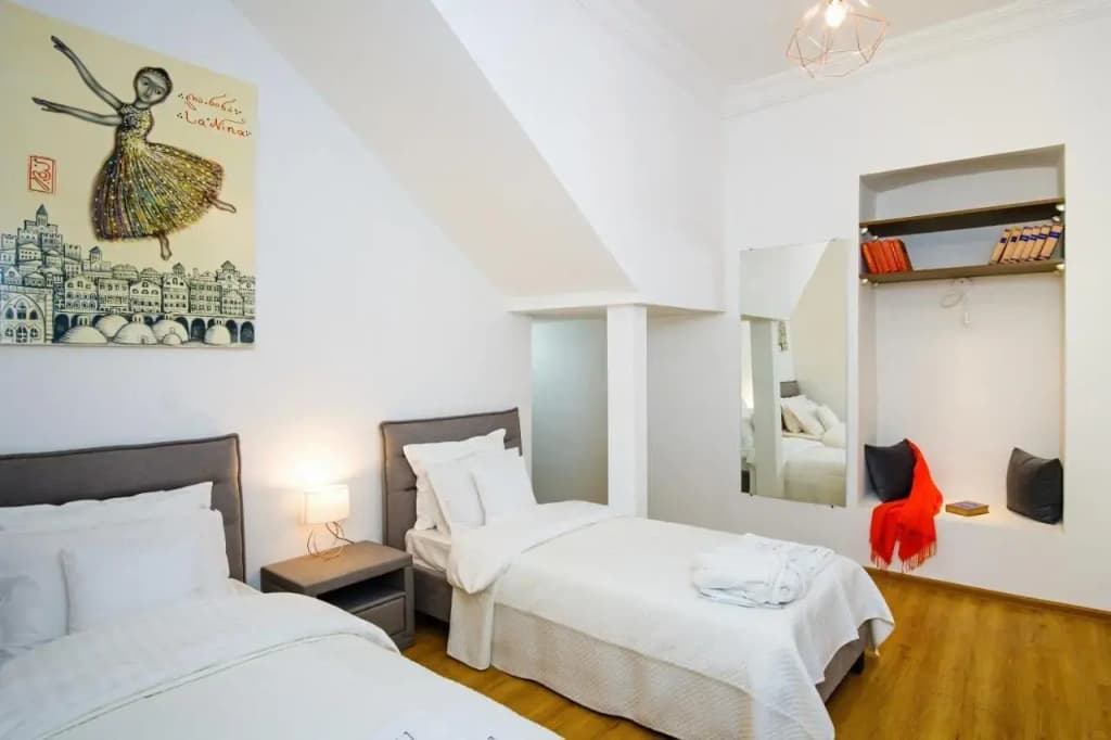 Solo-Lacky Hostel - photo 1