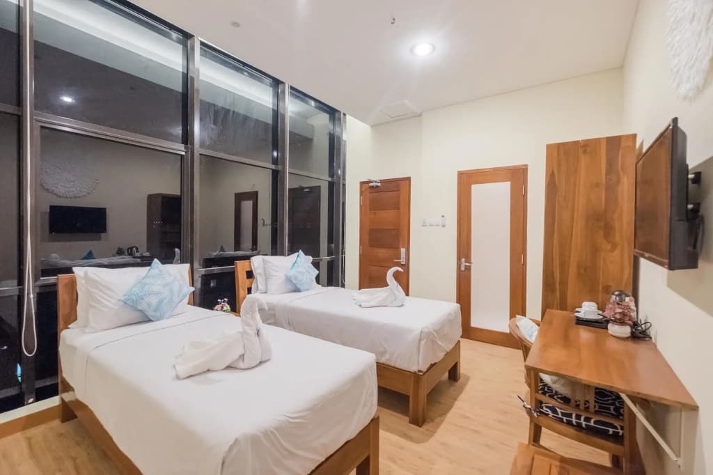 Caroline Guest House - photo 5