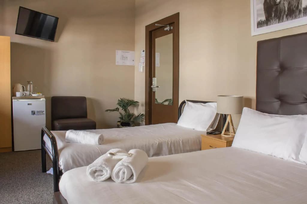 Campsie Hotel - photo 4