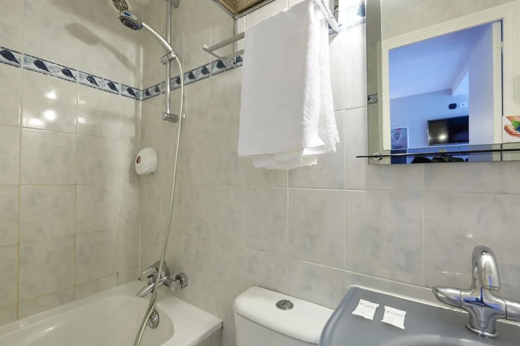 Hotel Grand Coeur Latin - photo 38