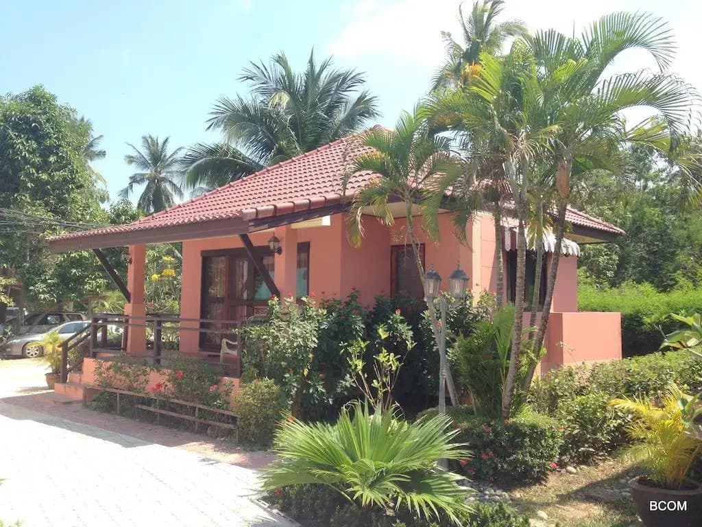The New Villa - photo 10