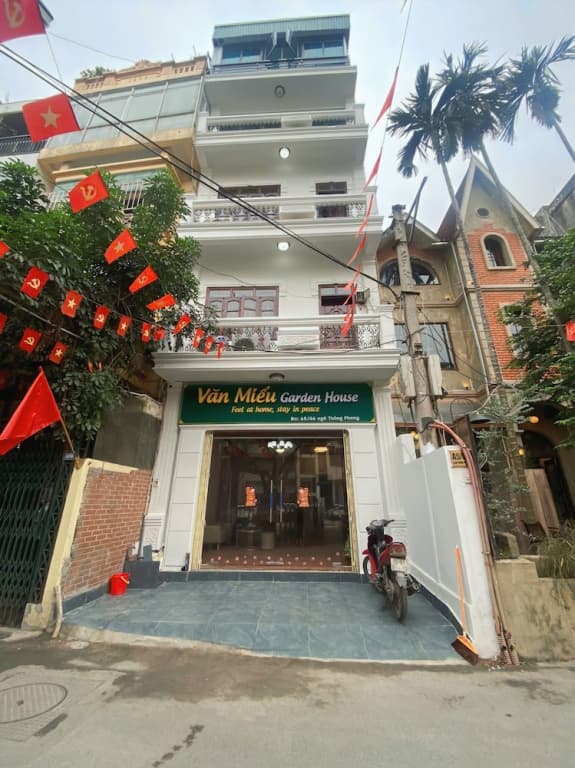 Van Mieu Garden House - photo 1