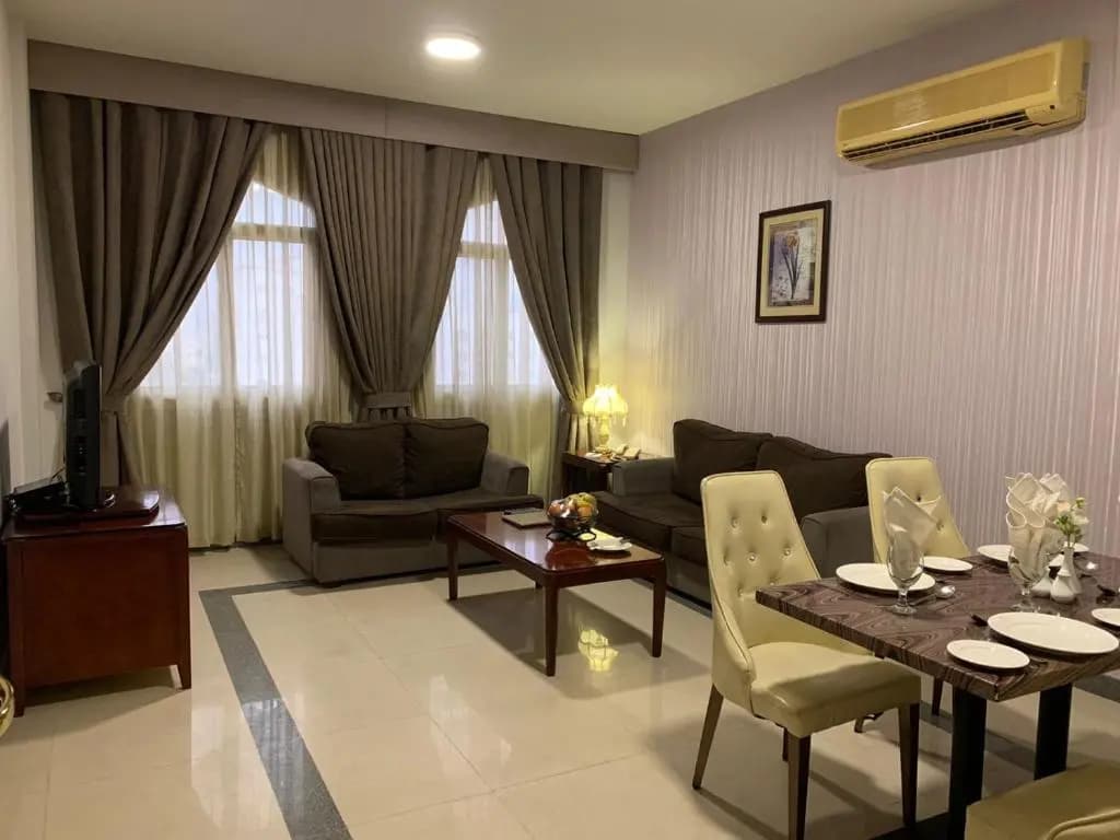 Wanasa Continental Hotel - main photo