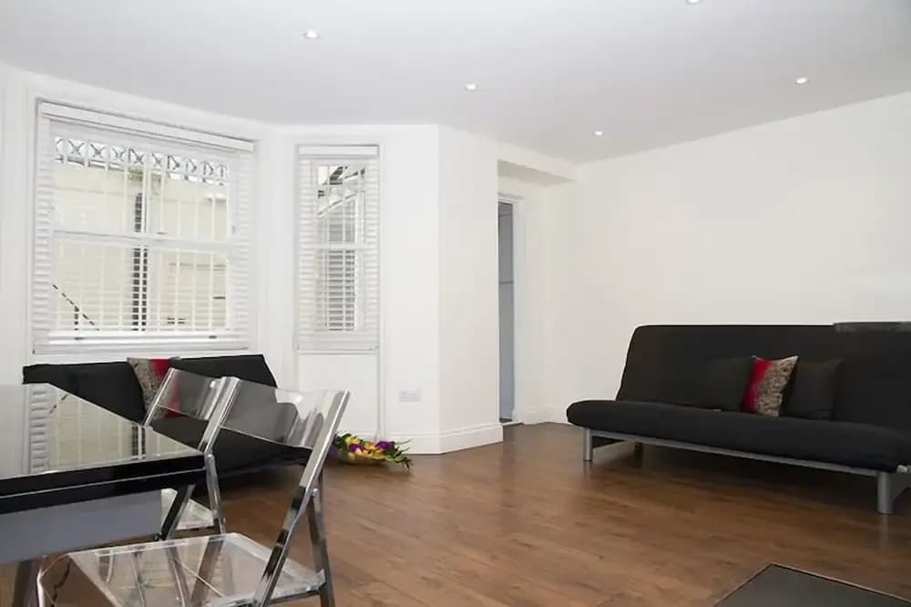 Comeragh Road Apartment - photo 6