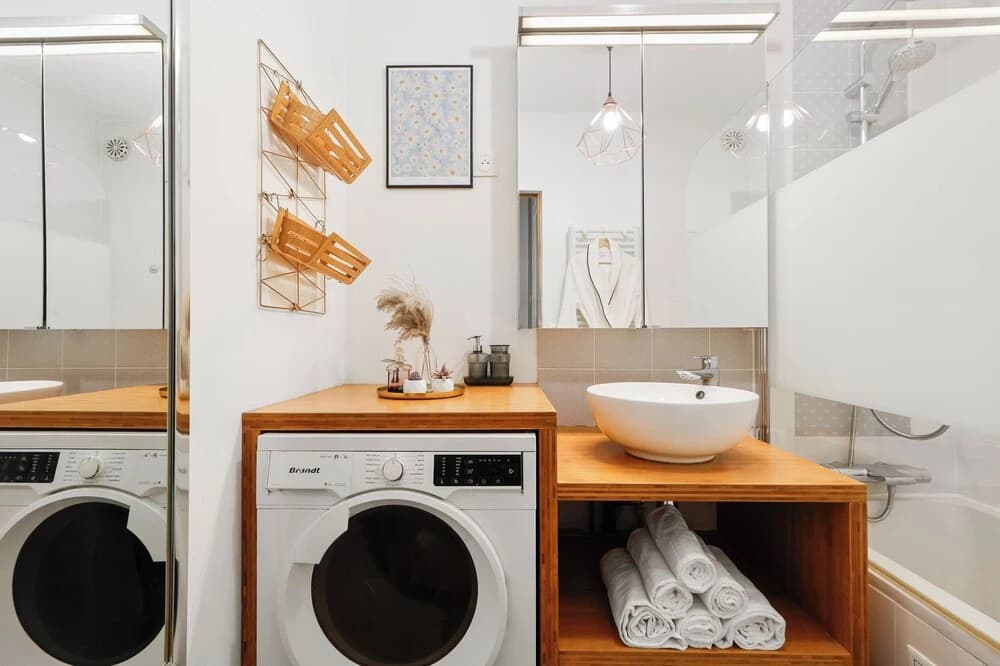 Cozy 2BR Eiffel Tower Area - photo 14