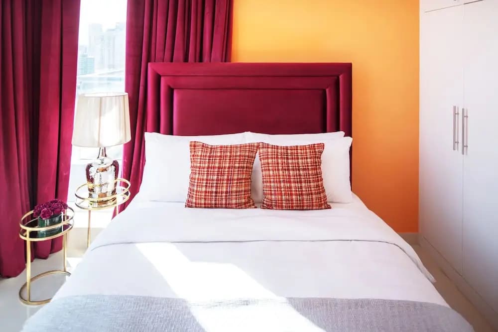 Luxury Staycation - Continental Tower - photo 16