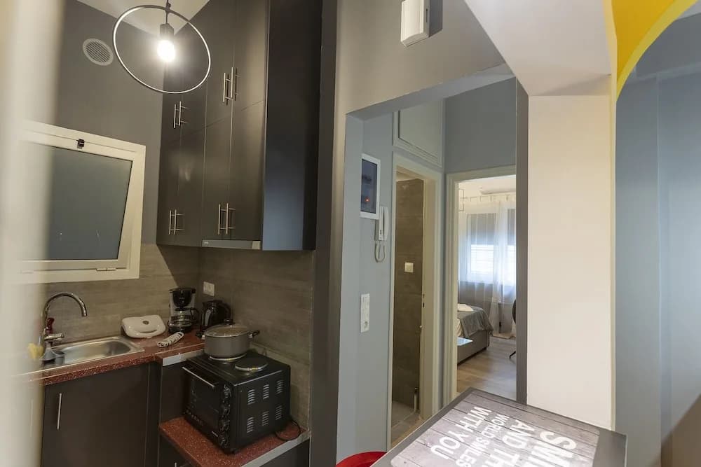 Intimate classy studio in Athens - photo 5