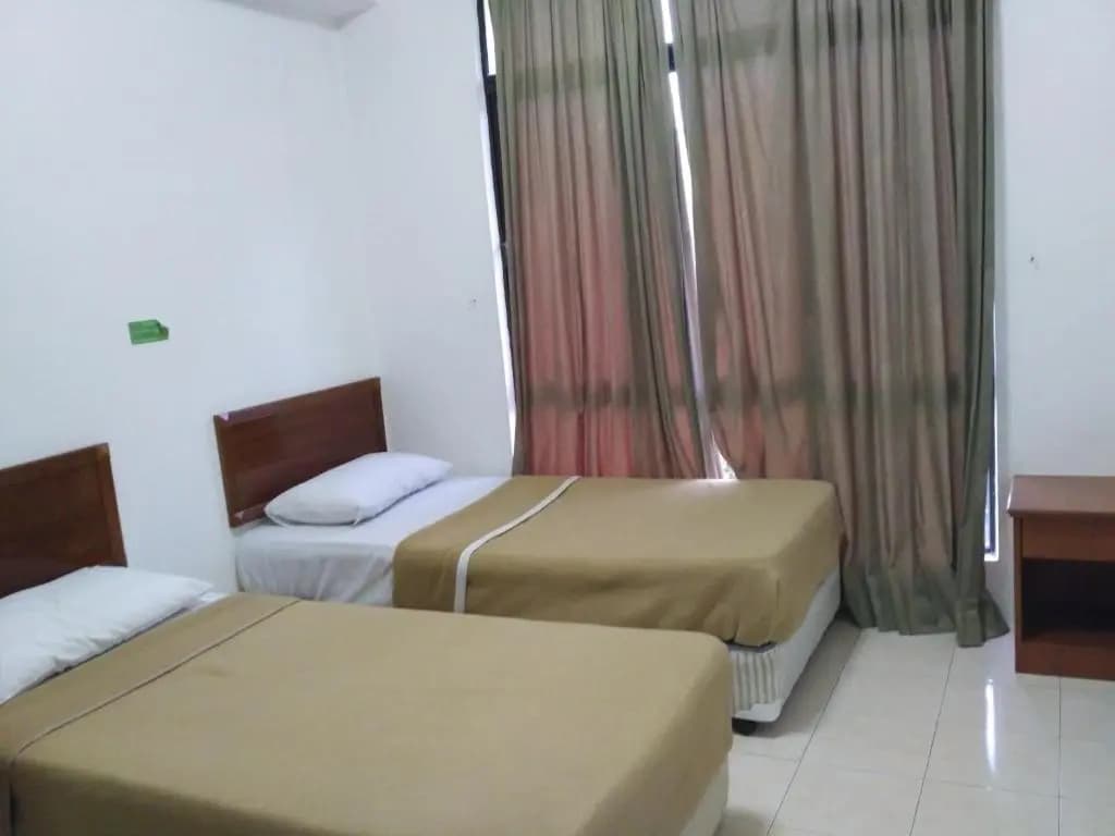 Lumut Apartment - photo 2